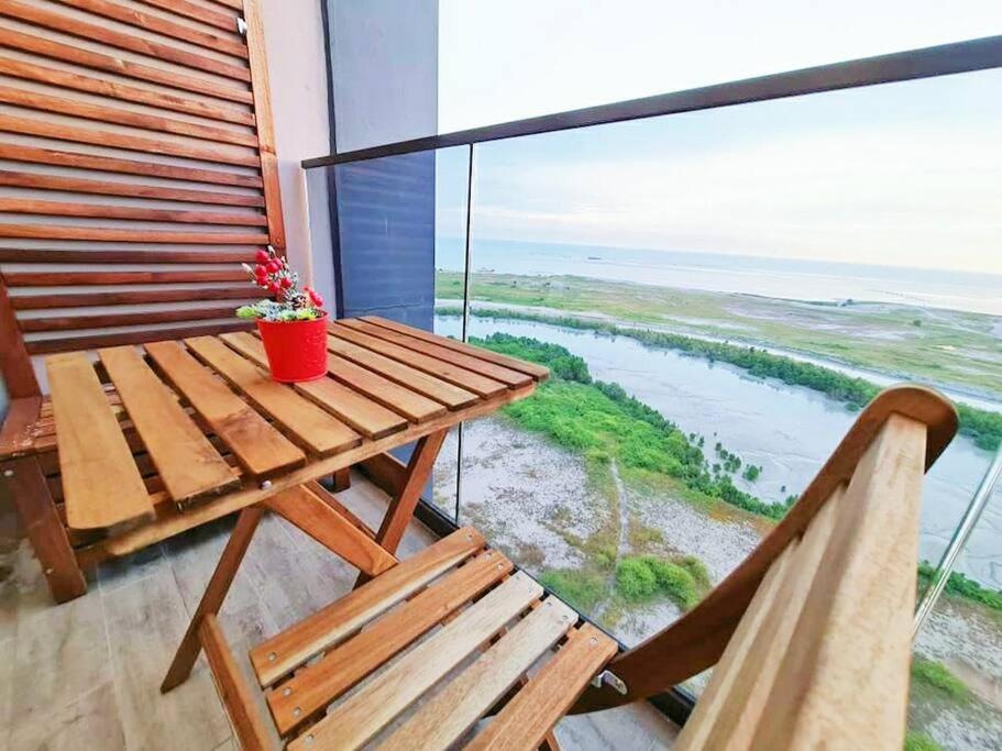 Sunsetfullyseaview#Netflix#Sofabed#Freecarprk#4Pax#Privatebathtub#Imperioresidence Malacca Bagian luar foto